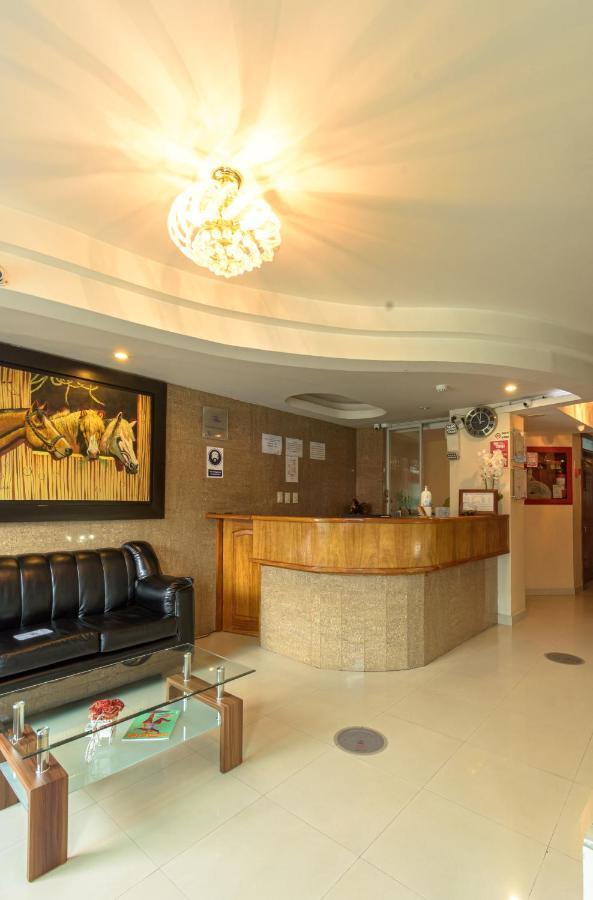 Hotel Cumbaya Sanvy Quito Bagian luar foto