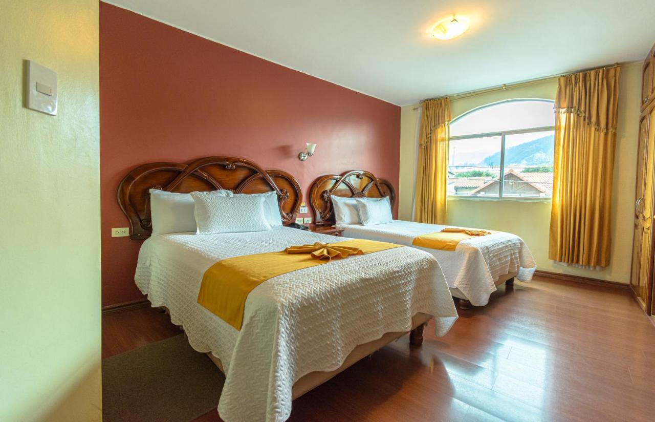 Hotel Cumbaya Sanvy Quito Bagian luar foto